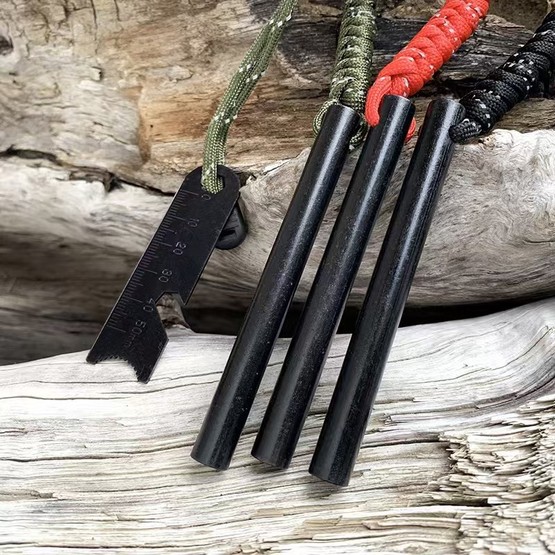 Outdoor Survival Fire Starter  - Ferro Rod Striker reseña y precio
