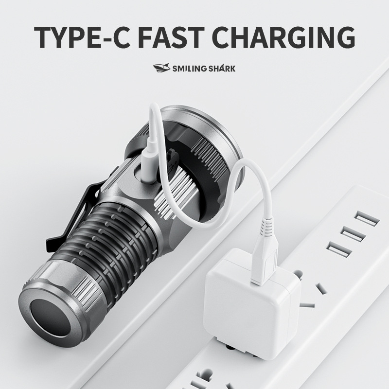 Small LED Flashlight USB C Rec - Edc (Every Day Carry reseña y precio