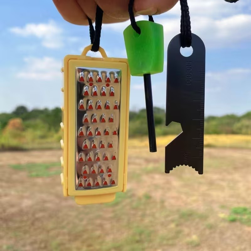 Portable Outdoor Emergency Tin - Ferro Rod Striker reseña y precio