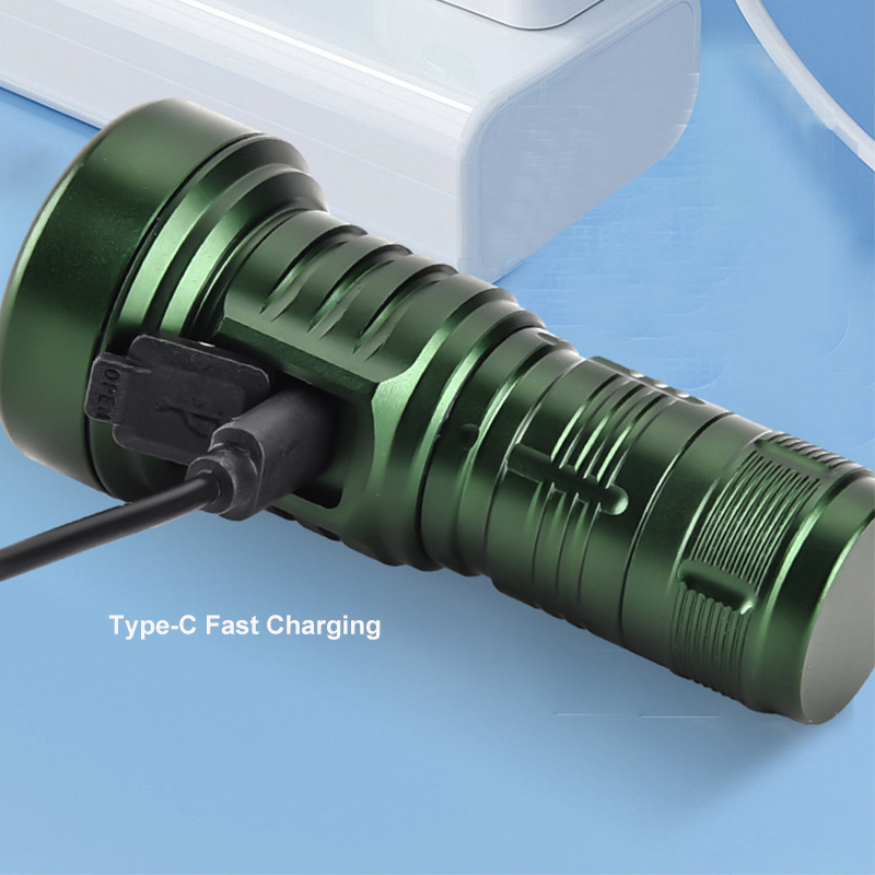 SST40 LED Flashlight Type-C US - Edc (Every Day Carry reseña y precio